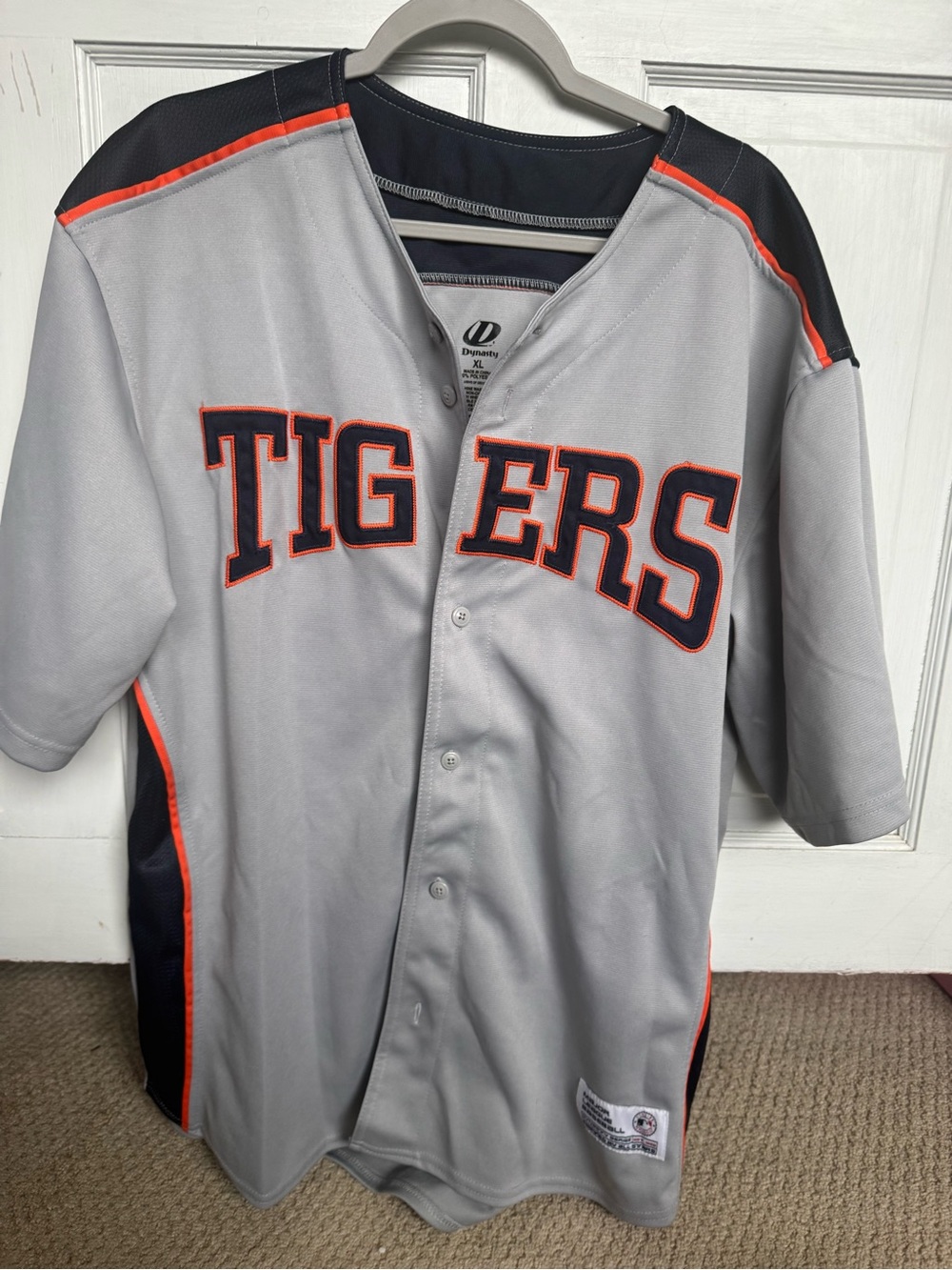DYNASTY DETROIT Tigers Men's Gray Button-Up Jersey with Orange Trim